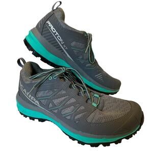 NWOT Scarpa Proton XP Trail Running Shoes Grey/Maldive Woman’s 9